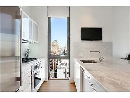 Sold by Douglas Elliman | media 14
