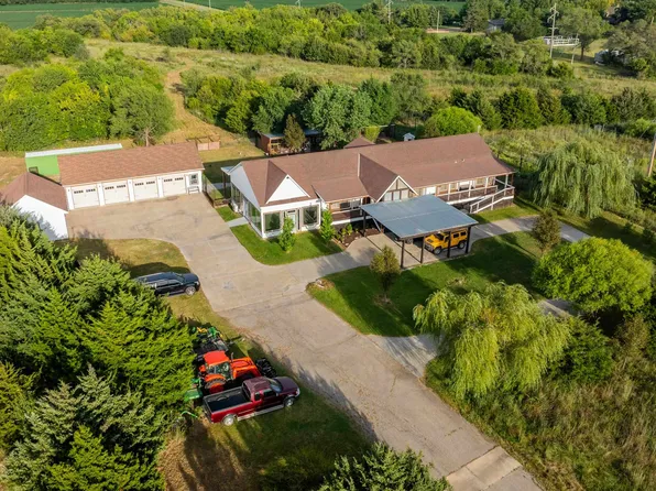 10100 SW Diamond Rd, Augusta, KS 67010