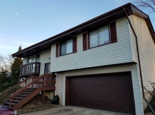 509 Buckeye Ln, Bolingbrook, IL 60440
