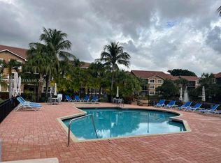 Edgewater Condo, Pompano Beach, FL 33067