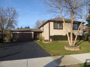 26 E Harbor Dr, Lake Zurich, IL