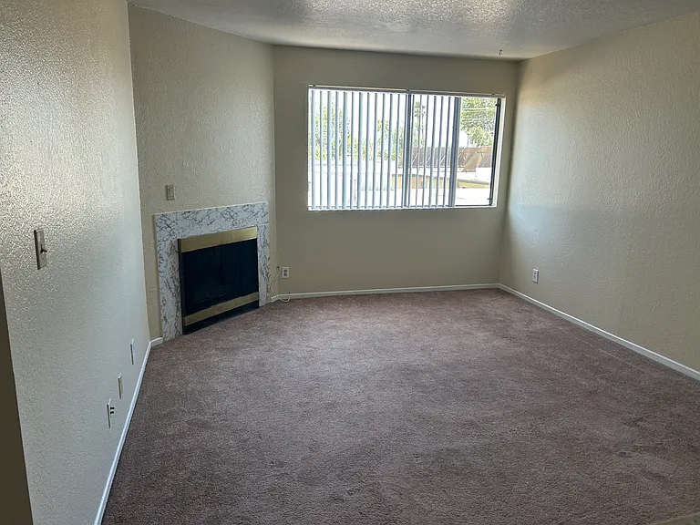 8731 De Soto Ave — Photo 23