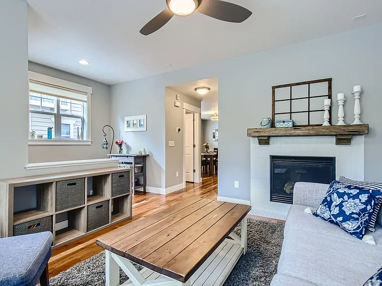1178 S Sherman St — Photo 39
