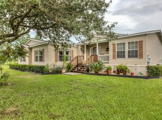 37650 Jenny Ln, Eustis, FL 32736