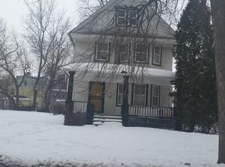 10625 Englewood Ave, Cleveland, OH