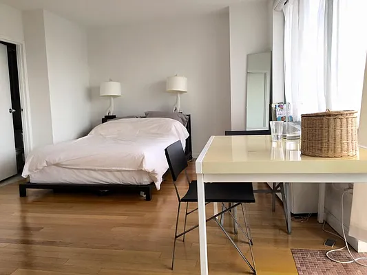 Rented by Tompkins Square Realty | media 30