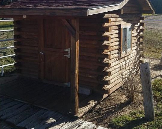 Spacious Living room with dining attached