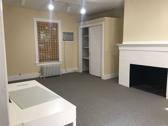 4th image of 708 Glen Cove Ave