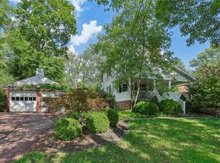 5578 Gibson Rd, Gibsonia, PA 15044