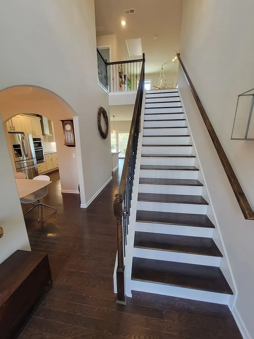 6 Bed, 4 Bath Home Available in Simpsonville — Photo 2
