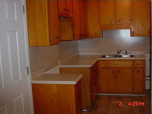 4th image of 112 Grovewood Ct