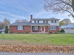 953 Belford Rd, Allentown, PA 18103