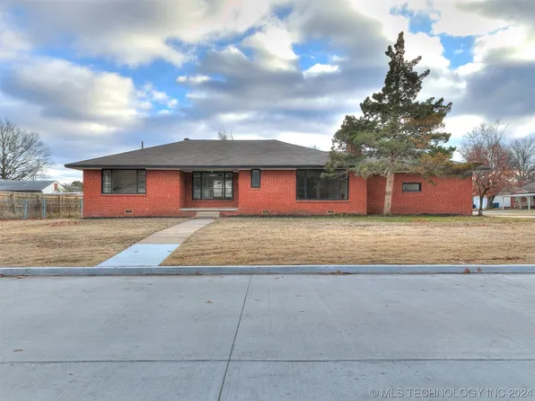 4816 E 26th St, Tulsa, OK 74114