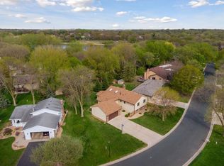 7792 Polaris Ln N, Maple Grove, MN 55311