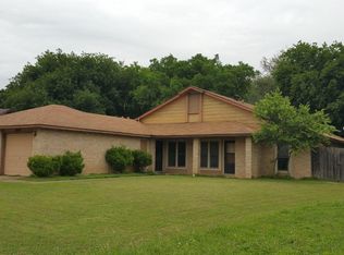 8819 Meadow Trace St, San Antonio, TX 78250
