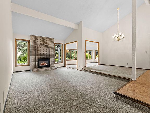 4th image of 10302 Toledo Cir