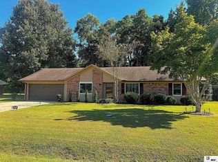 26 Forest Dr, Monroe, LA 71203