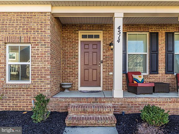 3rd image of 4514 Seths Folly Dr