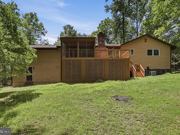 4th image of 351 Silvercreek Ln
