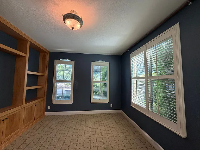 1014 Gamay Dr — Photo 30
