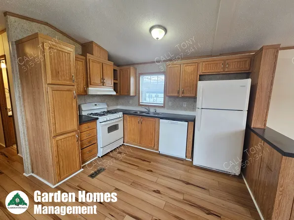 202 Elm Ln, Frankfort, NY 13340