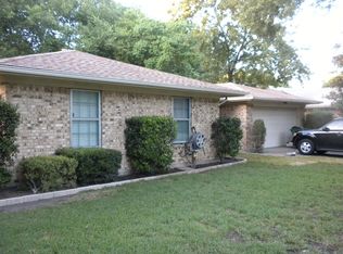 520 Mink Dr, Greenville, TX 75402