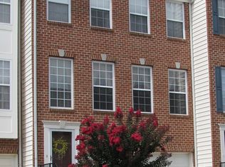 79 Two Rivers Dr, Edgewater, MD 21037