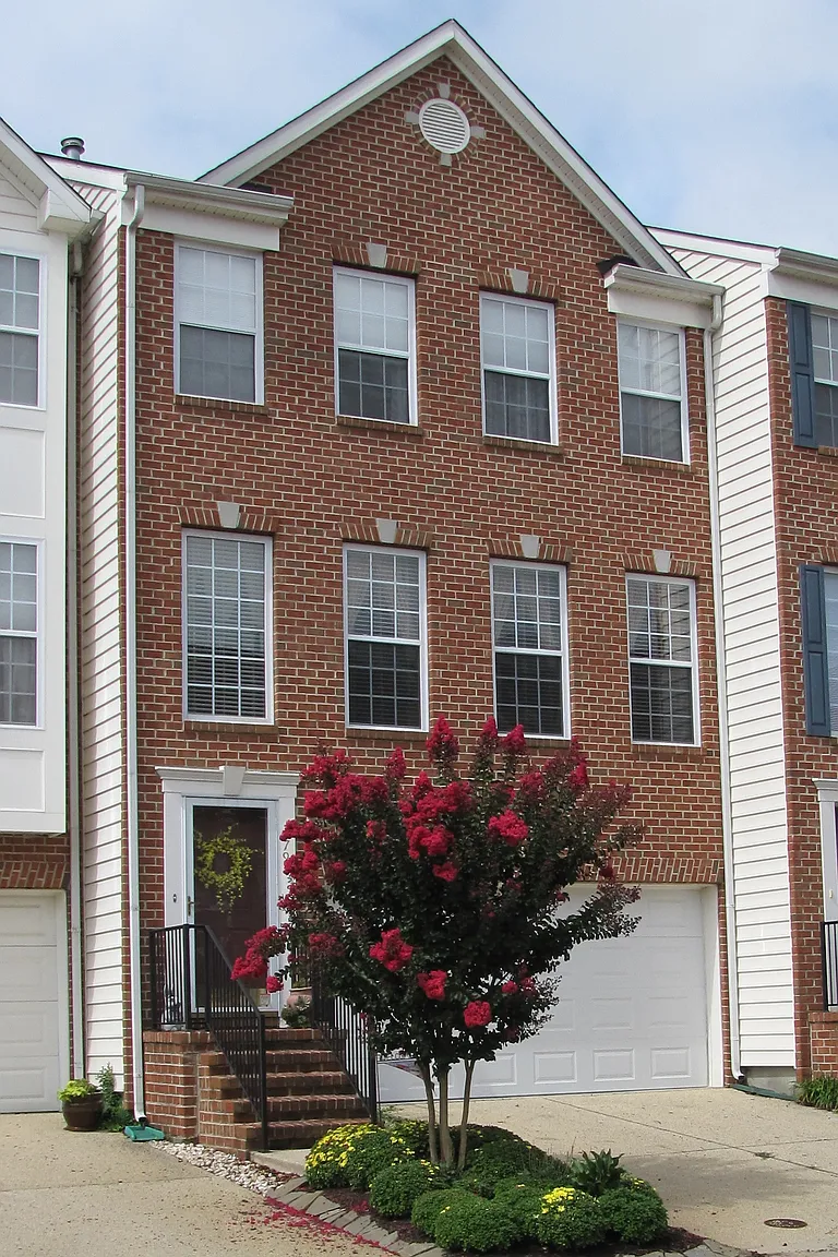 79 Two Rivers Dr photo 1