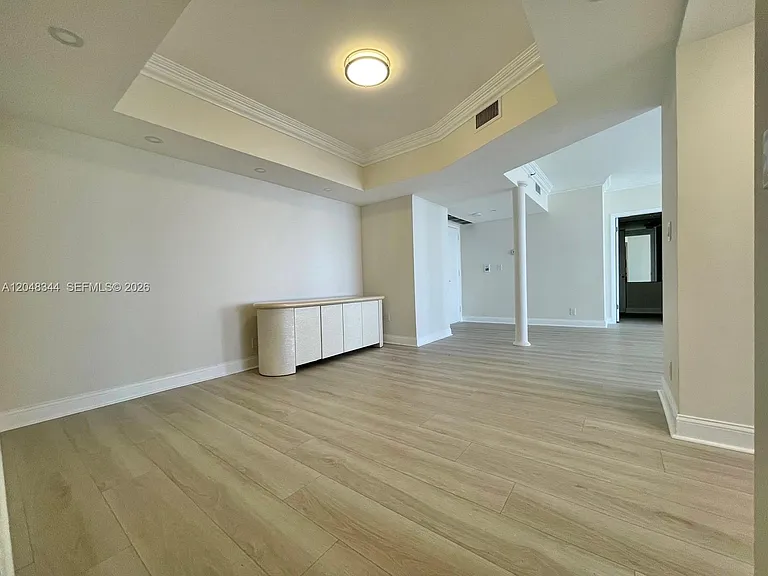 20281 E Country Club Dr #2104 — Photo 15