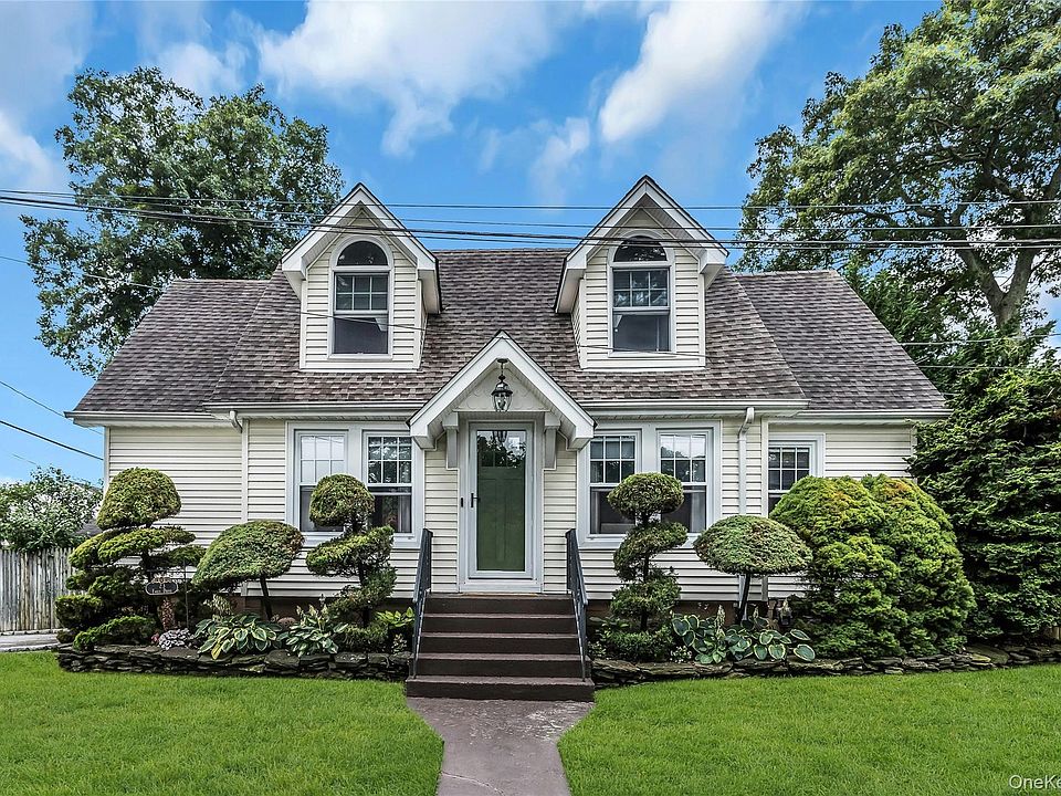 1st image of 23 Emily Drive
