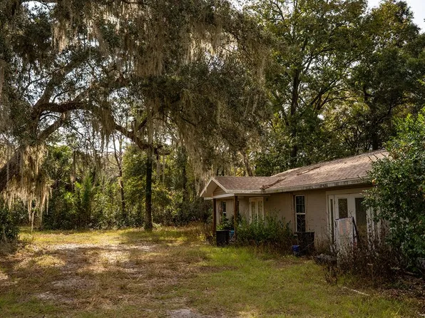 8490 NW 120th St, Chiefland, FL 32626