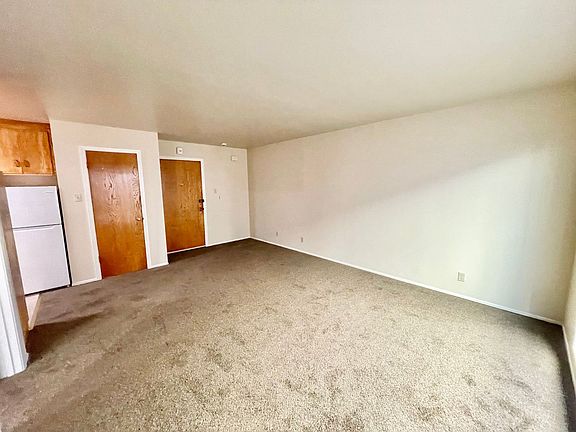 4th image of 530 Bartlett St APT 5