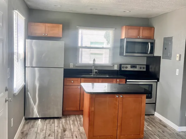 1604 S Crystal Lake Dr APT 17, Orlando, FL 32806