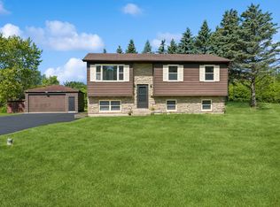 38930 N Northwestern Ave, Wadsworth, IL 60083