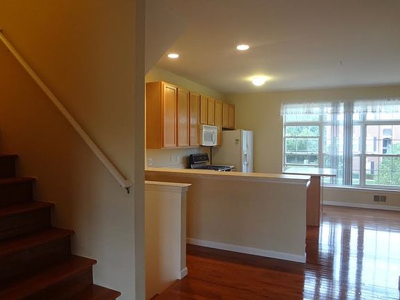 kitchen bar