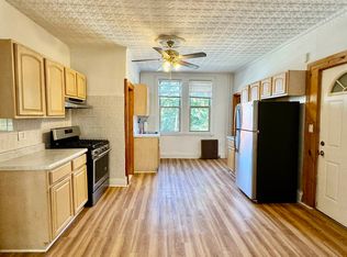 335 S 1st St #2, Brooklyn, NY 11211