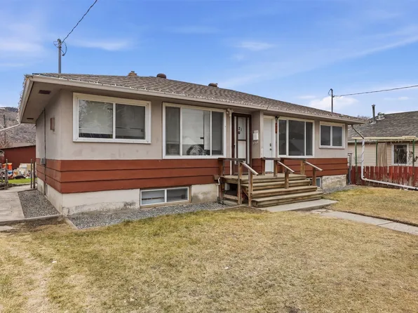 421/423 Alexander Ave, Kamloops, BC V2B 3R2