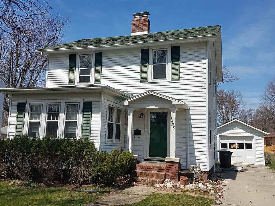 1st image of 1438 Kilbourn St