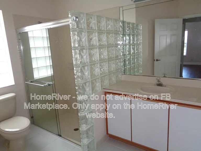 7512 Stirling Bridge Blvd N — Photo 18