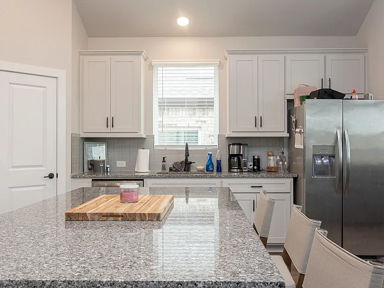 5928 Mustang Creek Ln — Photo 18