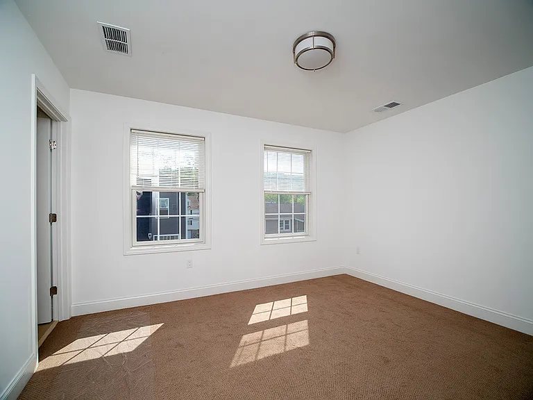 44 Mettler St #A — Photo 21