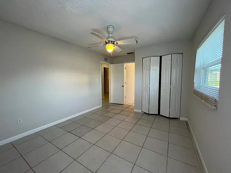 7247 Albany Rd — Photo 13