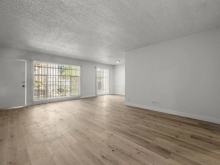 3878 Potomac Ave #11A — Photo 6