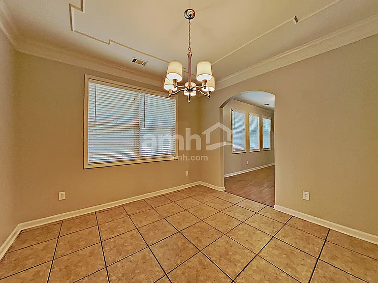 960 Fountain Glen Dr — Photo 8