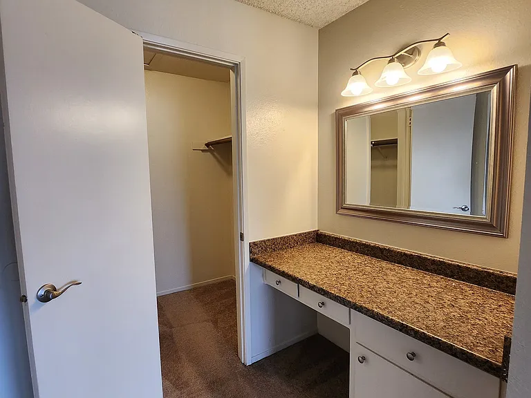 2x1 Vanity
