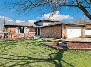 115 Cypress Dr, Schererville, IN