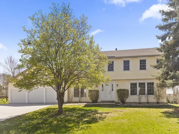 7073 Sherwood Ct, Woodbury, MN 55125