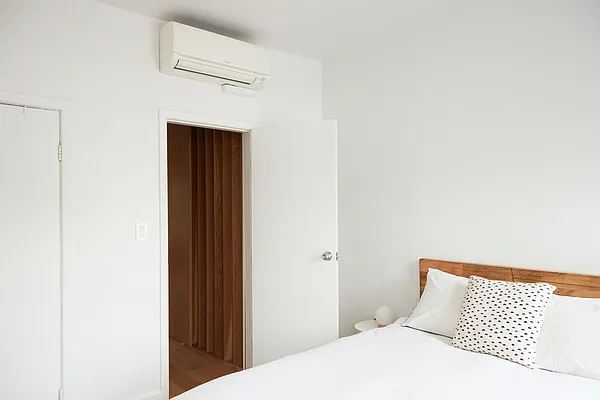 Rented by Compass | media 23