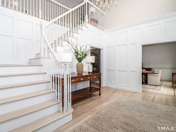 4th image of 1 Meadow Ridge Drive