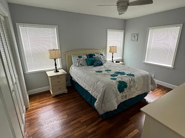 420 Ribault Ave — Photo 26